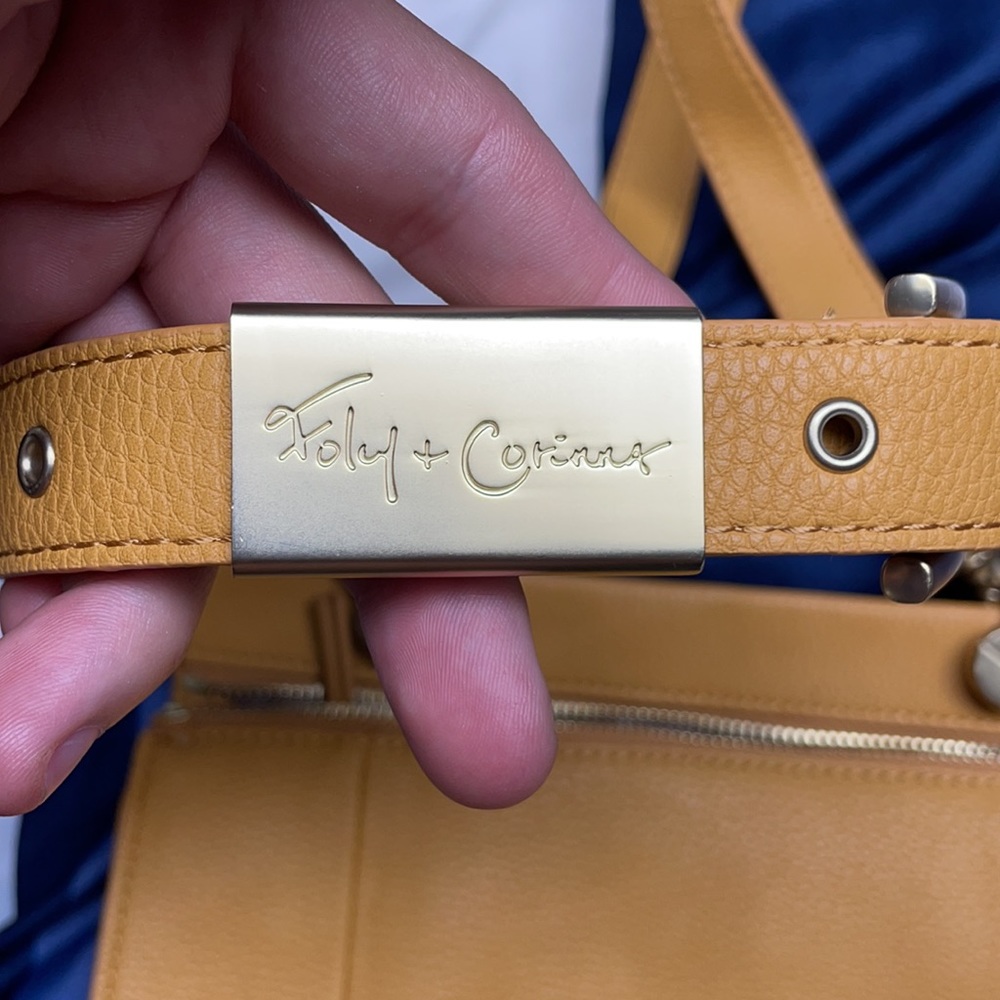 Cross Body / Purse - Picture 2 of 4